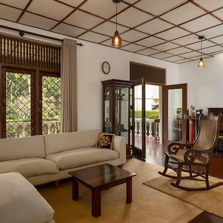 Surveyor'S Residence Bungalow Kandy Luaran gambar