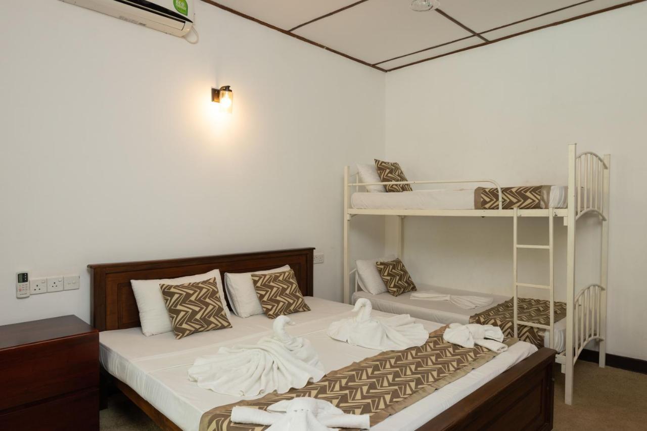 Surveyor'S Residence Bungalow Kandy Luaran gambar