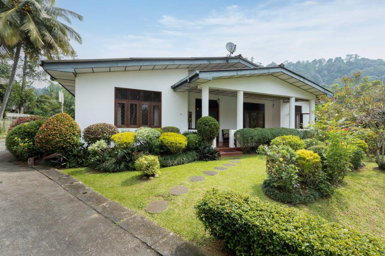 Surveyor'S Residence Bungalow Kandy Luaran gambar