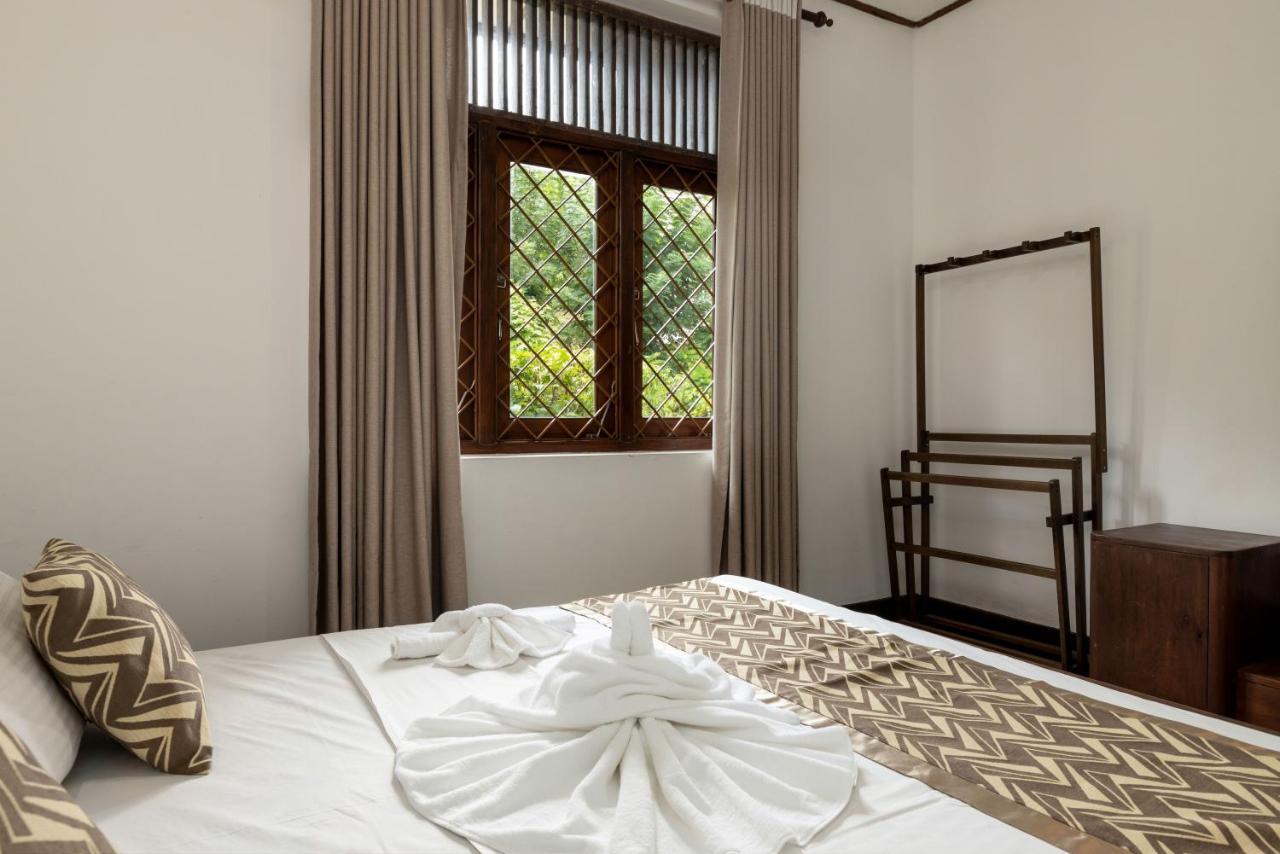 Surveyor'S Residence Bungalow Kandy Luaran gambar