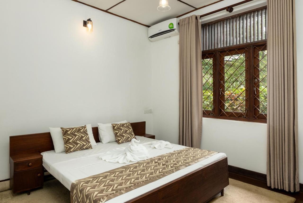 Surveyor'S Residence Bungalow Kandy Luaran gambar