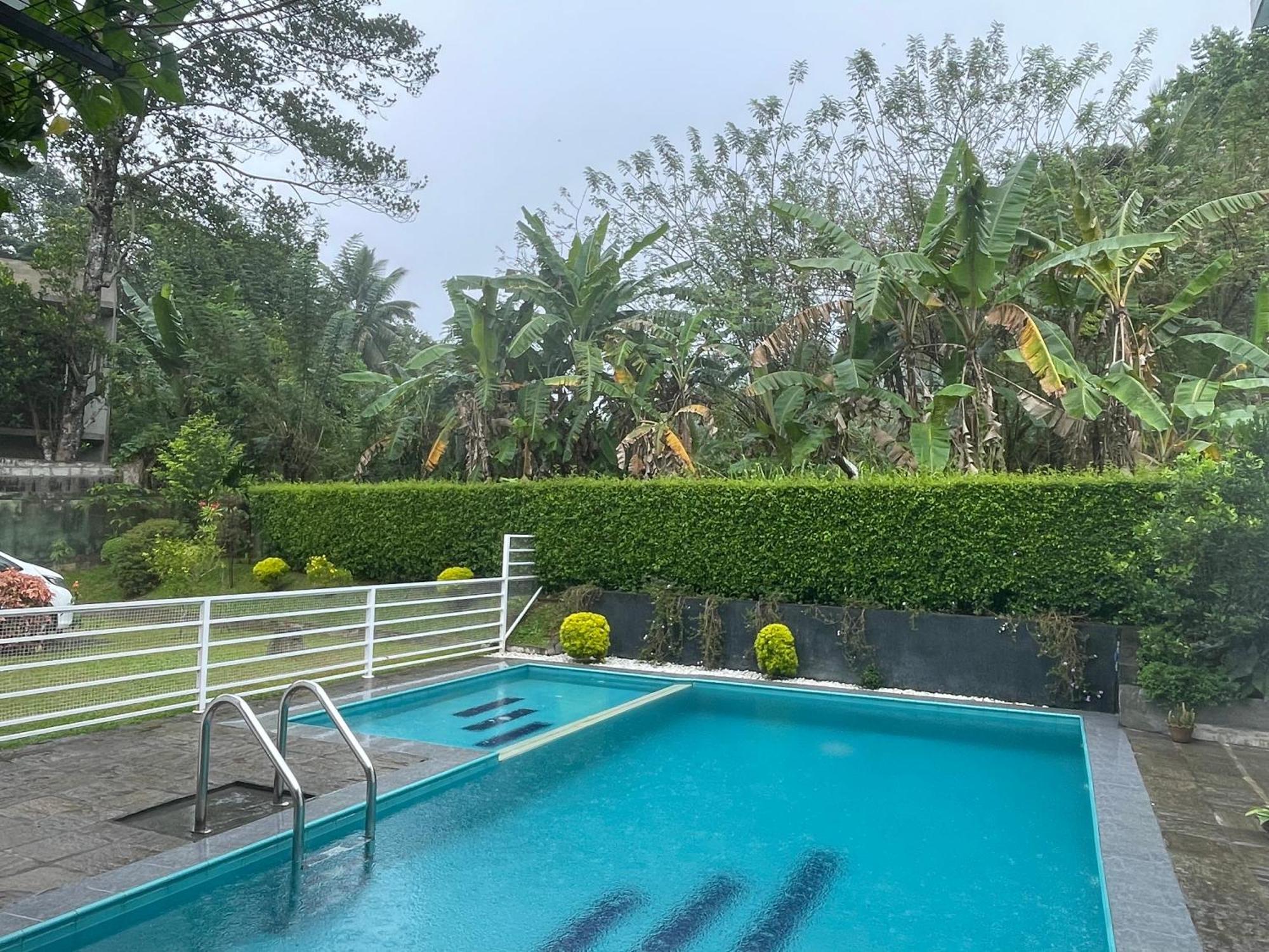 Surveyor'S Residence Bungalow Kandy Luaran gambar