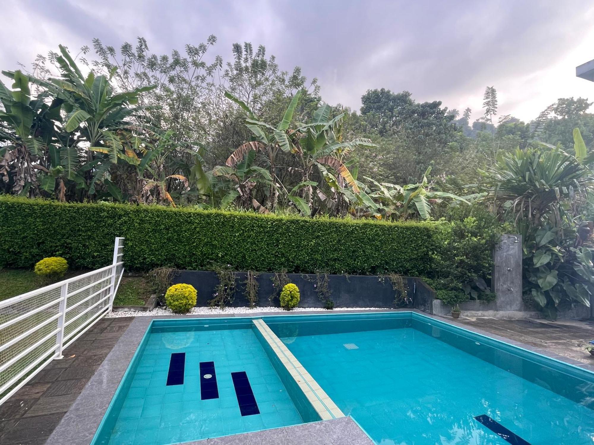 Surveyor'S Residence Bungalow Kandy Luaran gambar